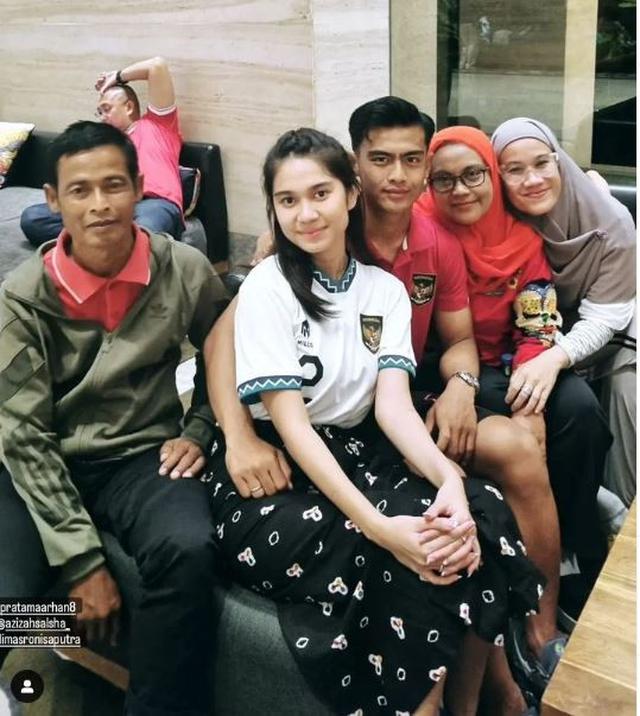 Potret kenangan mendiang ayah Pratama Arhan, penuh kesederhanaan