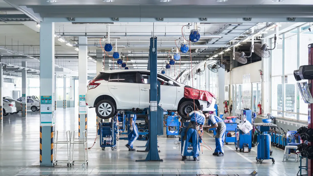 Servis mobil