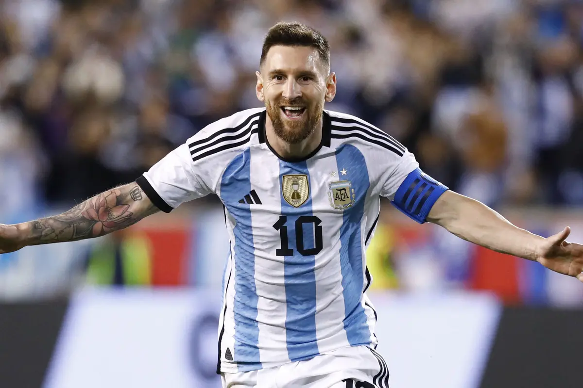 Foto: Daftar 5 Pemain dengan Caps Terbanyak Bagi Timnas Argentina di Piala Dunia, Lionel Messi Siap Lewati Rekor Maradona