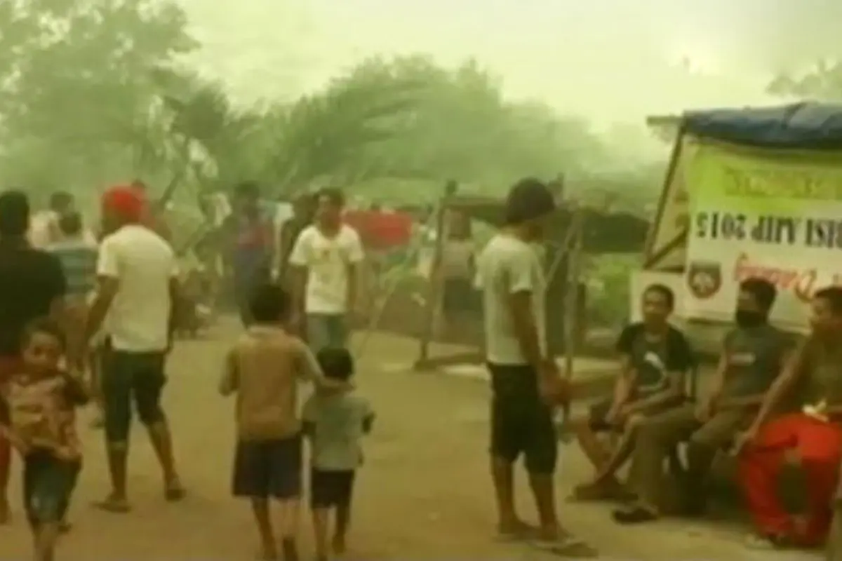 Buruh Korban PHK di Palangkaraya Terpapar Kabut Asap Pekat