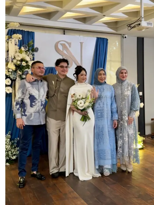 7 Potret Lamaran Sean Ivan Adik Irish Bella di Bandung, Penuh Bahagia