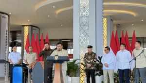 Presiden Prabowo Subianto meresmikan Stasiun Tanah Abang baru usai direvitalisasi. (Liputan6.com/Lizsa Egaham)