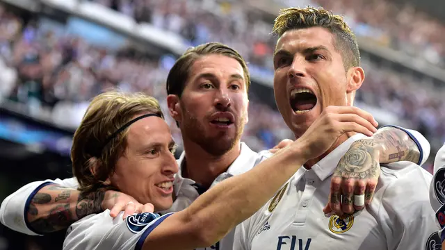 Selebrasi Cristiano Ronaldo Saat Ciptakan Hat-trick ke Gawang Atletico-AFP-20170503