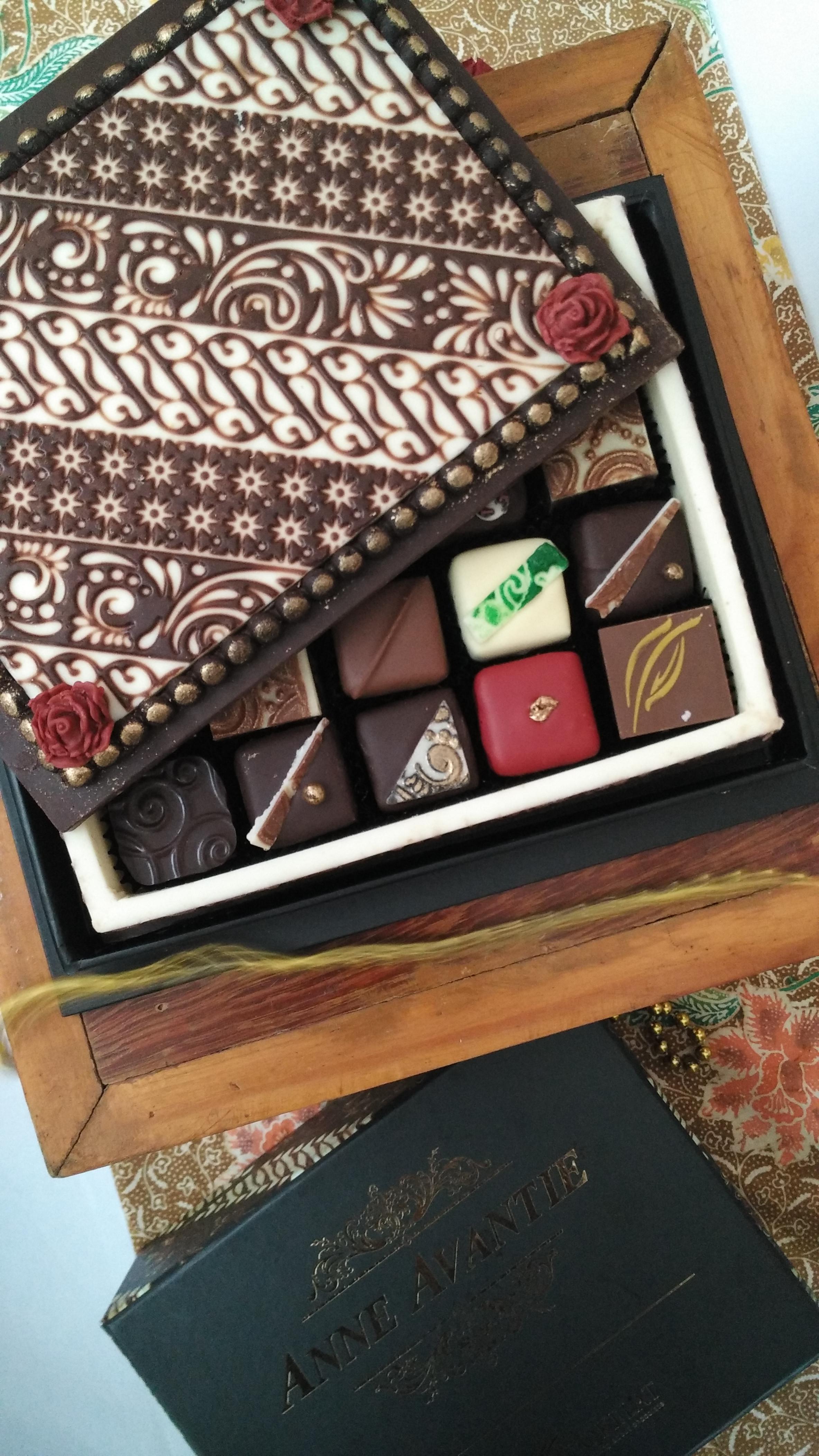 Rayakan Hari Kartini Dengan Cokelat Batik Dari Anne Avantie Lifestyle Liputan6 Com