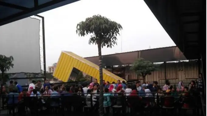 [Bintang] Out the Box