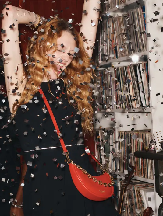 Jangan lewatkan koleksi dari Kate Spade Holiday 2021 yang terinspirasi dari meriahnya musim liburan di Kota New York.
