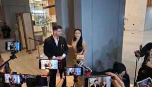 Dinar Candy Kenalkan Resul yang Baru Dikenal 3 Bulan di Resepsi Nathalie Holshcer