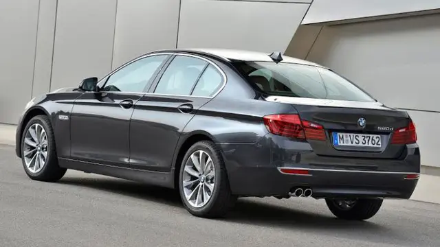 BMW Klaim Seri 5 Paling Irit di Kelasnya - Otomotif Liputan6.com