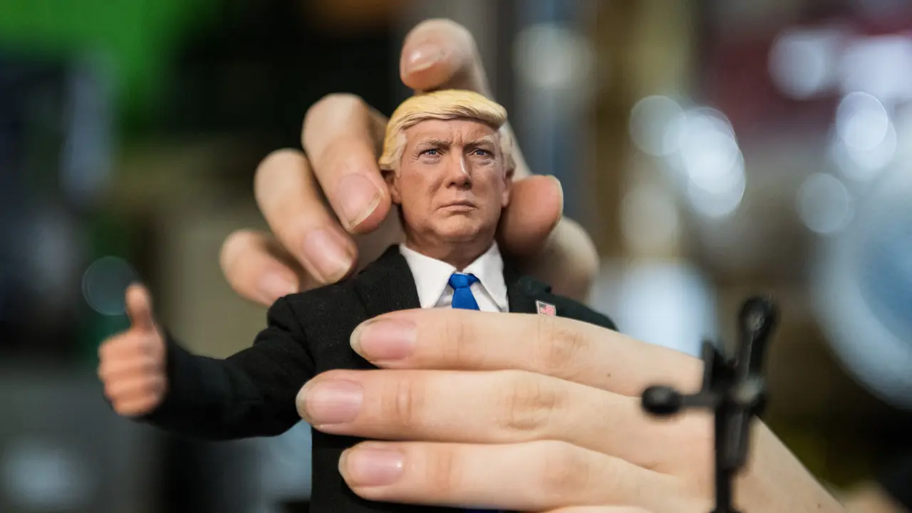 20170204-Patung-Donald-Trump-Hong-Kong-AFP