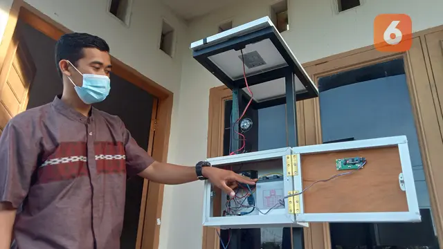 prototipe alat deteksi likuefaksi karya mahasiswa teknik elektro Untad