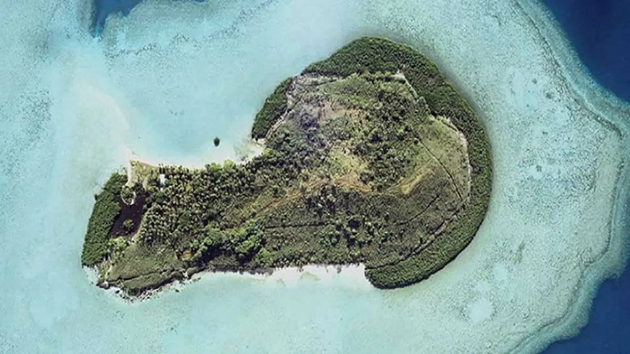Pulau Berbentuk Penis