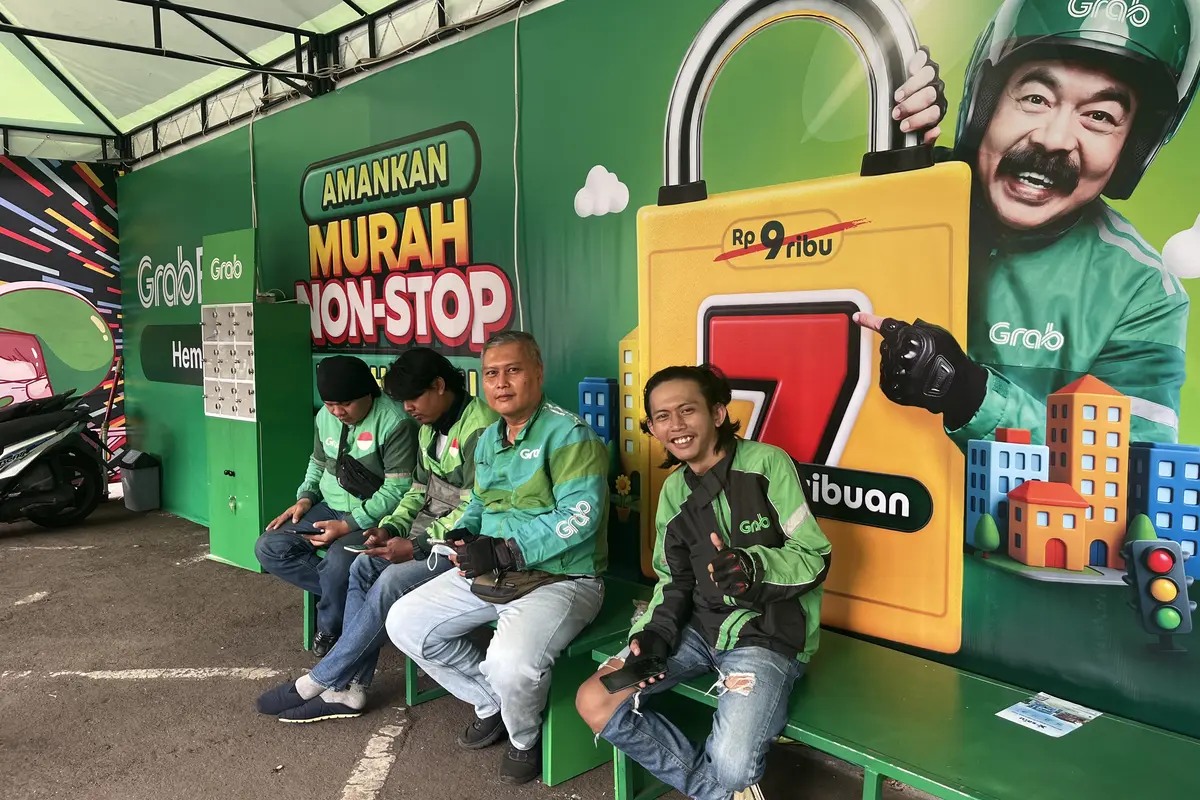 Shelter Ojol Grab Wisma Kasgoro
