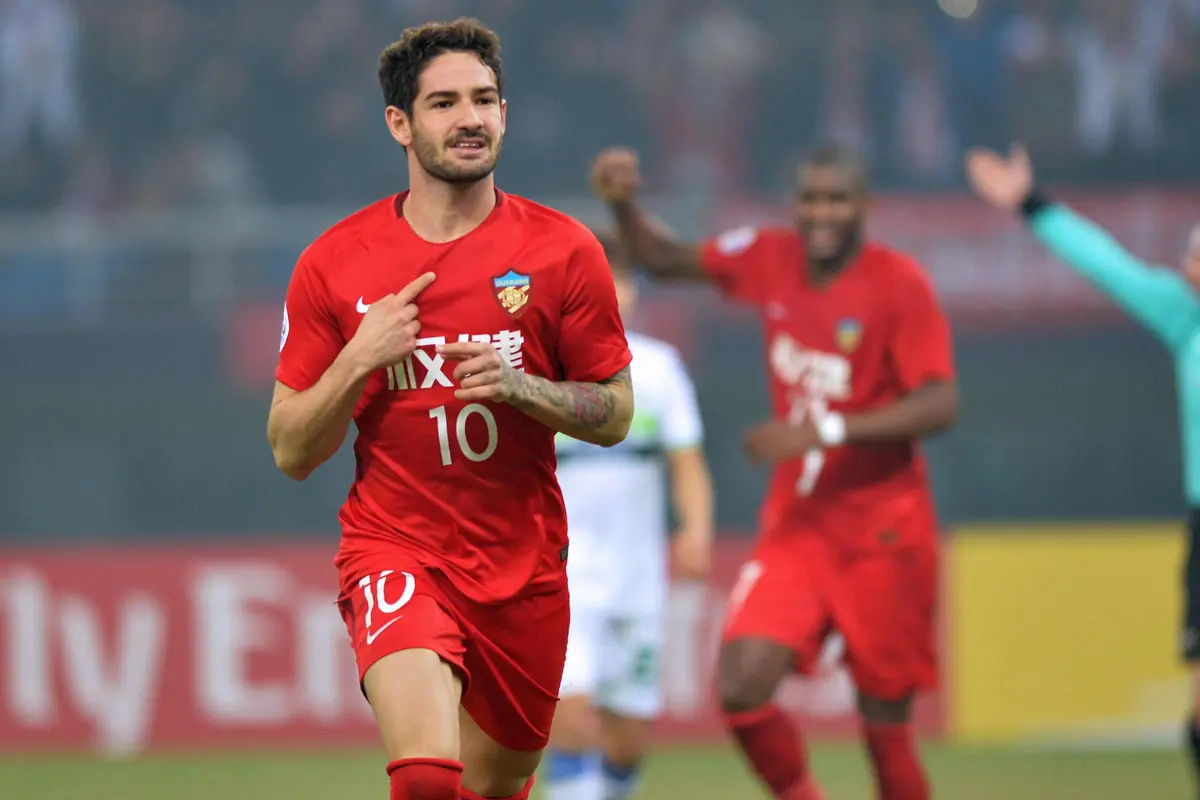 Alexander Pato