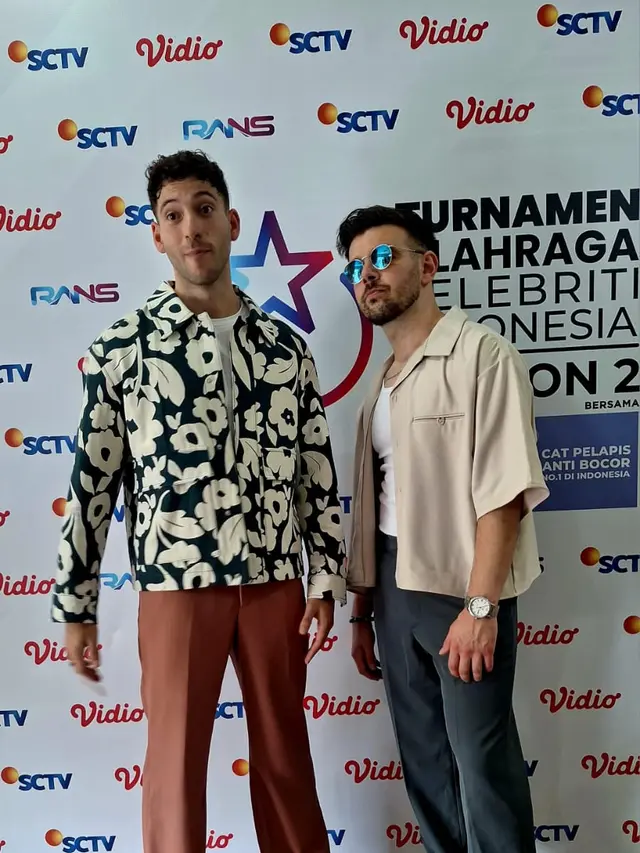 Crash Adams di TOSI Season 2