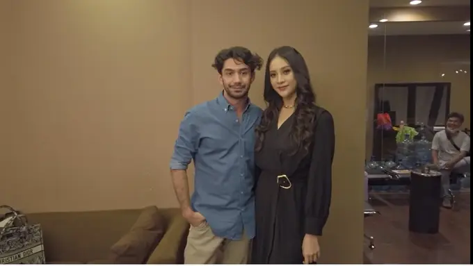 [Fimela] Reza Rahadian