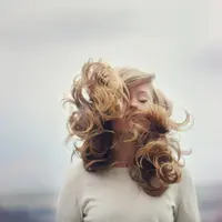 Ternyata bahasa tubuh ini punya rahasia-rahasianya tersendiri.