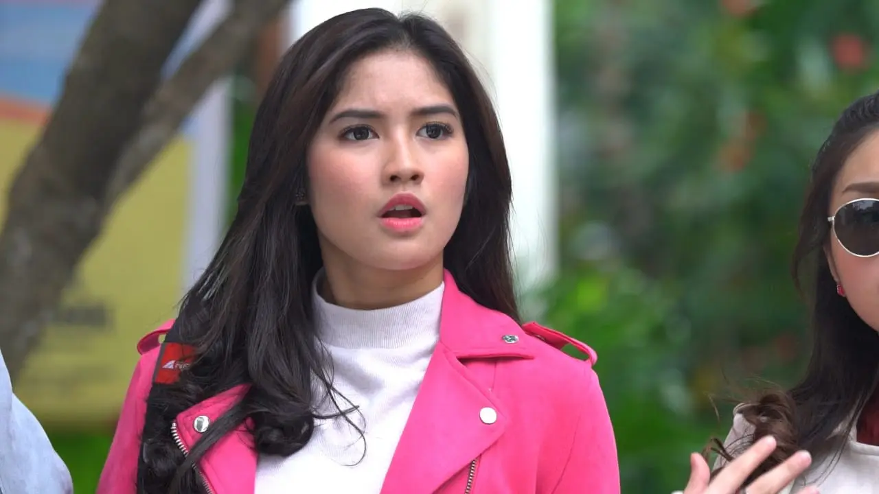 Kisah Cinta Anak Tiri