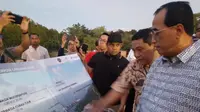 Menteri Perhubungan (Menhub) Budi Karya Sumadi di Kabupaten Manggarai Barat, Minggu (9//2020).(Liputan6.com/ Yopi Makdori)