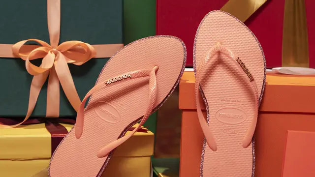 Tren Gaya Ginga ala Luna Maya untuk Tampilan Liburan yang Lebih Santai dan Percaya Diri