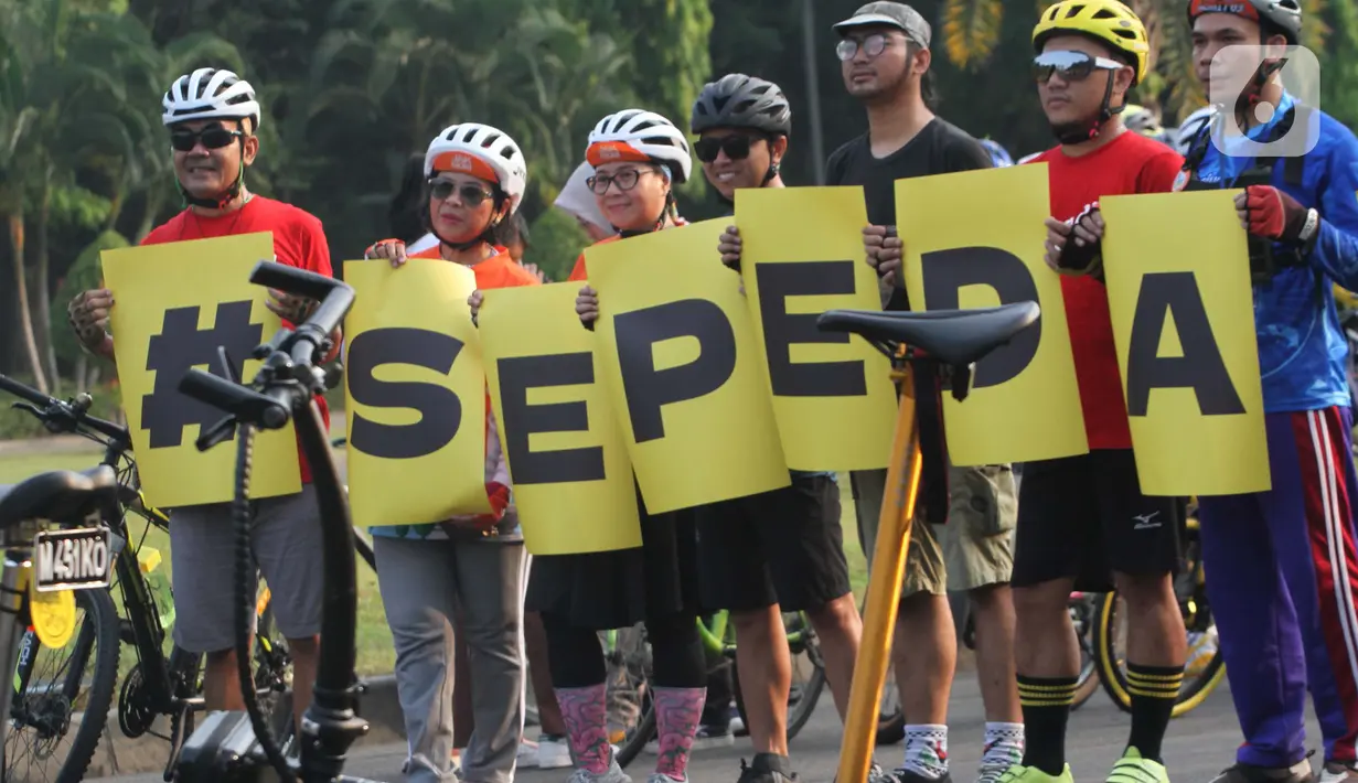 Konvoi tersebut dalam memperingati Hari Sepeda Sedunia 2023.(merdeka.com/imam buhori)