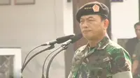 Inspeksi Pasukan TNI-Polri Jelang KPU Umumkan Hasil Pilpres