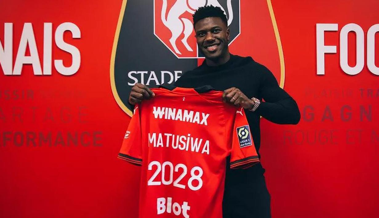 Gelandang bertahan Belanda berusia 25 tahun, Azor Matusiwa didapatkan klub Ligue 1, Stade Rennais dari sesama klub Ligue 1, Stade Reims pada 22 Januari 2024 dengan mahar senilai 15,5 juta euro atau setara Rp265 miliar. Stade Rennais mengikatnya selama 4,5 tahun hingga 30 Juni 2028. (staderennais.com)