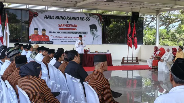 Haul Bung Karno ke-55 yang digelar di kantor DPD PDI Perjuangan Lampung. Foto : (Liputan6.com/Ardi).