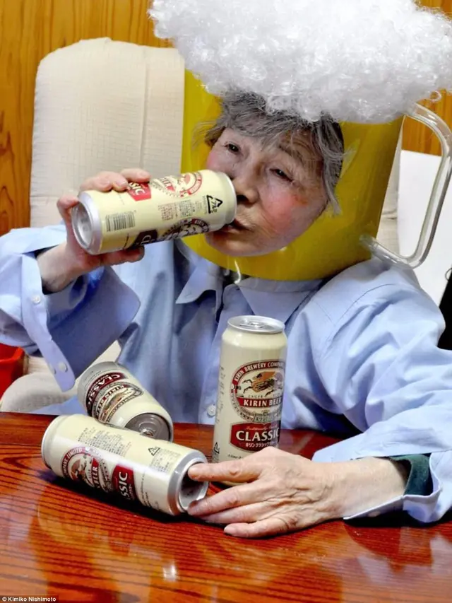 [Bintang] Gaya Foto Nenek