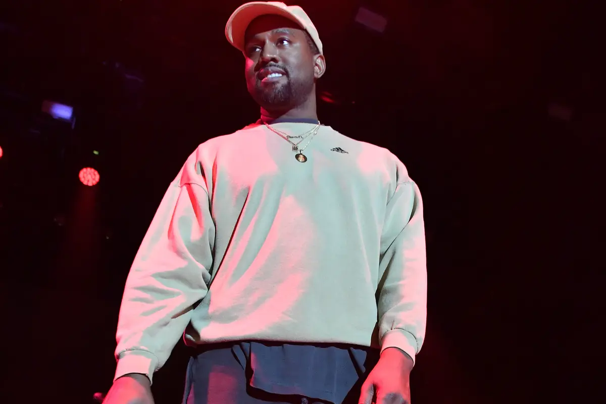 [Bintang] Kanye West Bakal Hadirkan Album Baru?