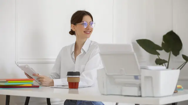 wanita november batin yang lebih tenang