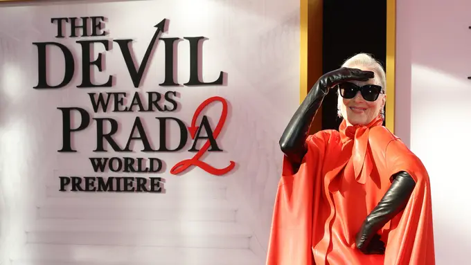 Pesona Main Character Lady Boss Meryl Streep Berbalut Leather Look di World Premiere The Devil Wears Prada 2