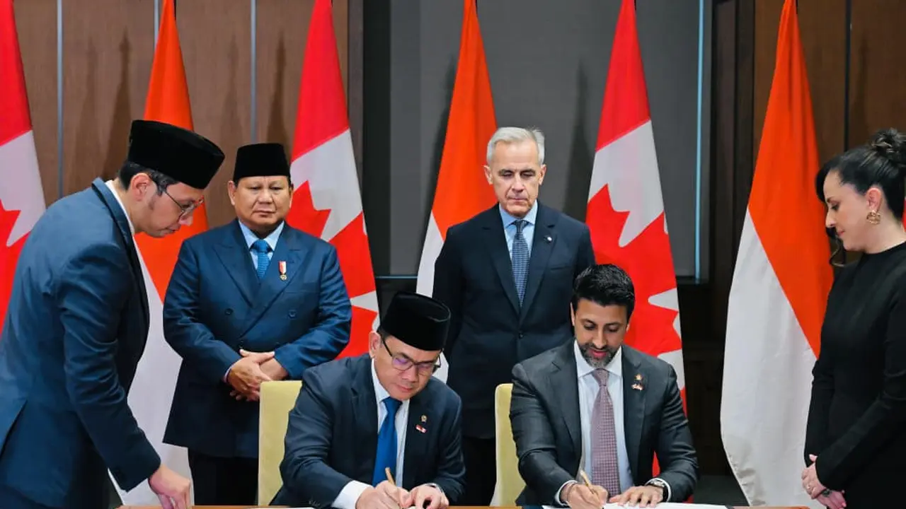 Penandatanganan ICA CEPA yang disaksikan oleh Presiden Prabowo Subianto