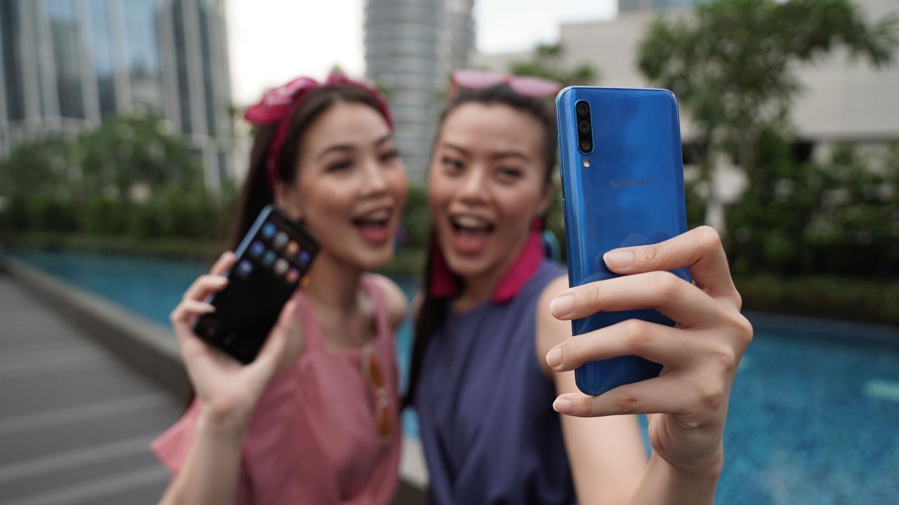 [Fimela] Samsung Galaxy A10 | A20 | A30 | A50