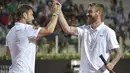 Francesco Totti bermain bersama Daniele De Rossi. (www.asroma.it)