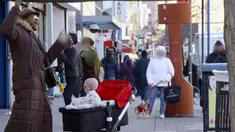 Beberapa bulan yang lalu, kota New York dihebohkan dengan adanya sebuah kereta bayi yang berisi bayi yang menyeramkan seakan-akan merupakan jelmaan setan.