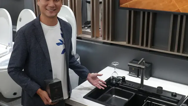 Christian Sugiono