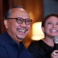 Saat jumpa pers Konser 3 Generasi di Patheya, Kemang, Jakarta Selatan, Selasa (1/12), Rossa ingin tak hanya orang-orang di lingkup Yogyakarta saja yang datang menyaksikan ‘Konser 3 Generasi’, ia pun turut mengajak keluarganya. (Deki Prayoga/Bintang.com)