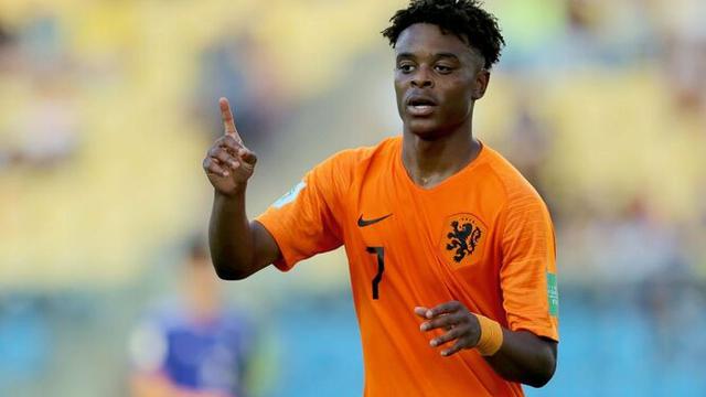 Sontje Hansen - Timnas Belanda U-17