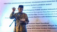 Menko PMK Muhadjir Effendy saat memberi sambutan pada acara 'Gala Dinner Bersama Bupati Lombok Barat' sekaligus meresmikan peluncuran program Inovasi dan Pelayanan Publik Gerakan Indonesia Melayani di Lombok, Kamis (8/9/2022). (Dok Kemenko PMK RI)