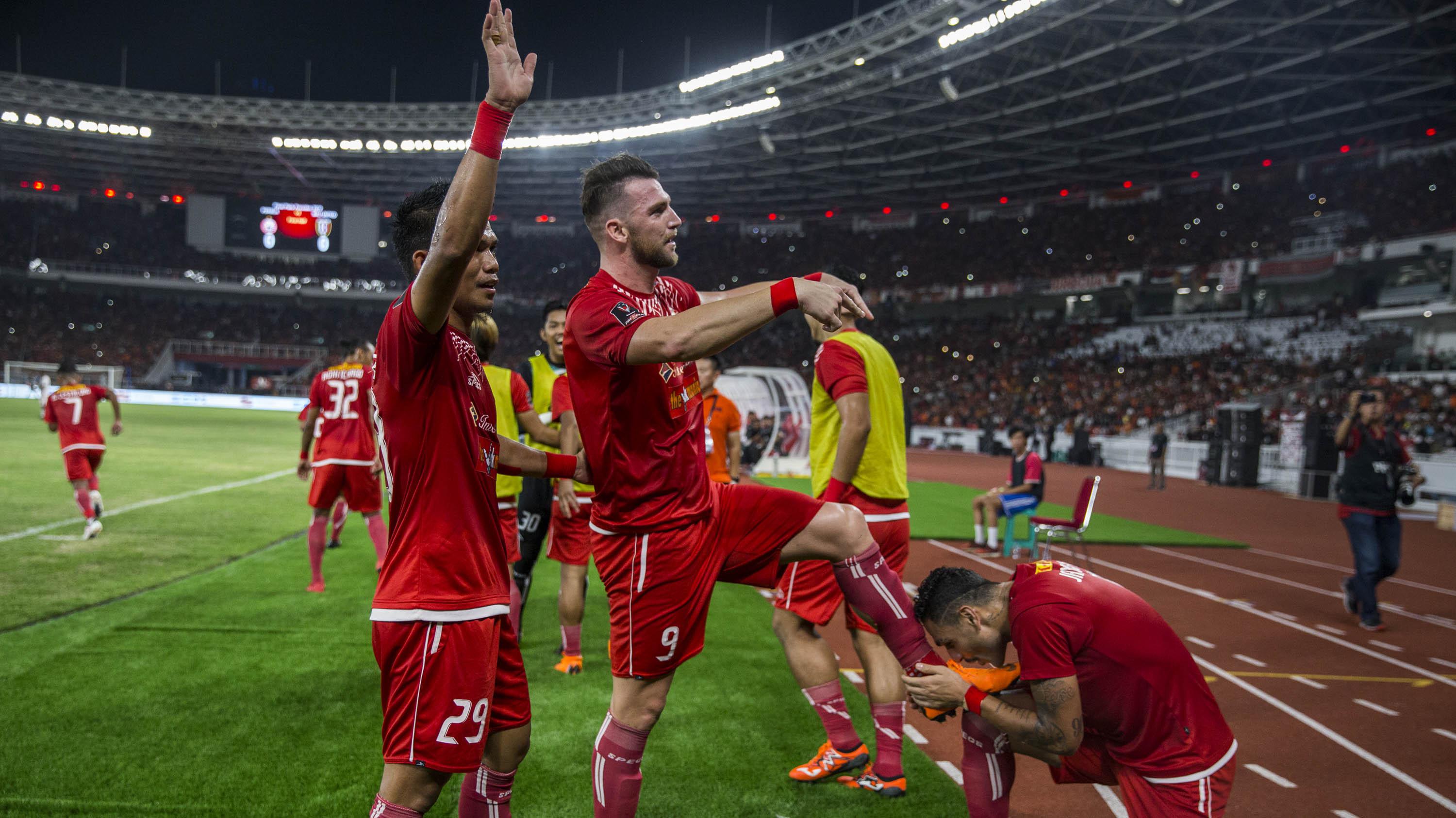 Striker Persija Jakarta, Marko Simic, merayakan gol yang dicetaknya ke gawang Bali United pada final Piala Presiden di SUGBK, Jakarta, Sabtu (17/2/2018). Persija menang 3-0 atas Bali United. (Bola.com/Vitalis Yogi Trisna)
