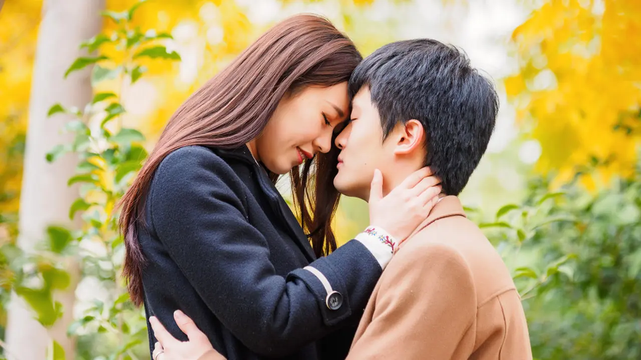 romantis kencan bahagia