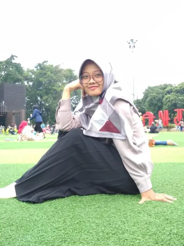 Ika Nur Atikoh, santri Pondok Pesantren Minhajut Tholabah, Purbalingga peraih beasiswa LPDP S2 di Swedia. (Foto: Liputan6.com/Dinkominfo PBG/Muhamad Ridlo)