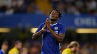 Michy Batshuayi baru bermain selama 67 menit dalam 5 partai bersama Chelsea. Untuk seorang pemain yang didatangkan dari Marseille senilai 33 juta pound, penampilannya belum sesuai harapan. (AFP/Glyn Kirk)