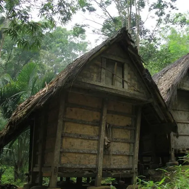 Rumah Adat Banten