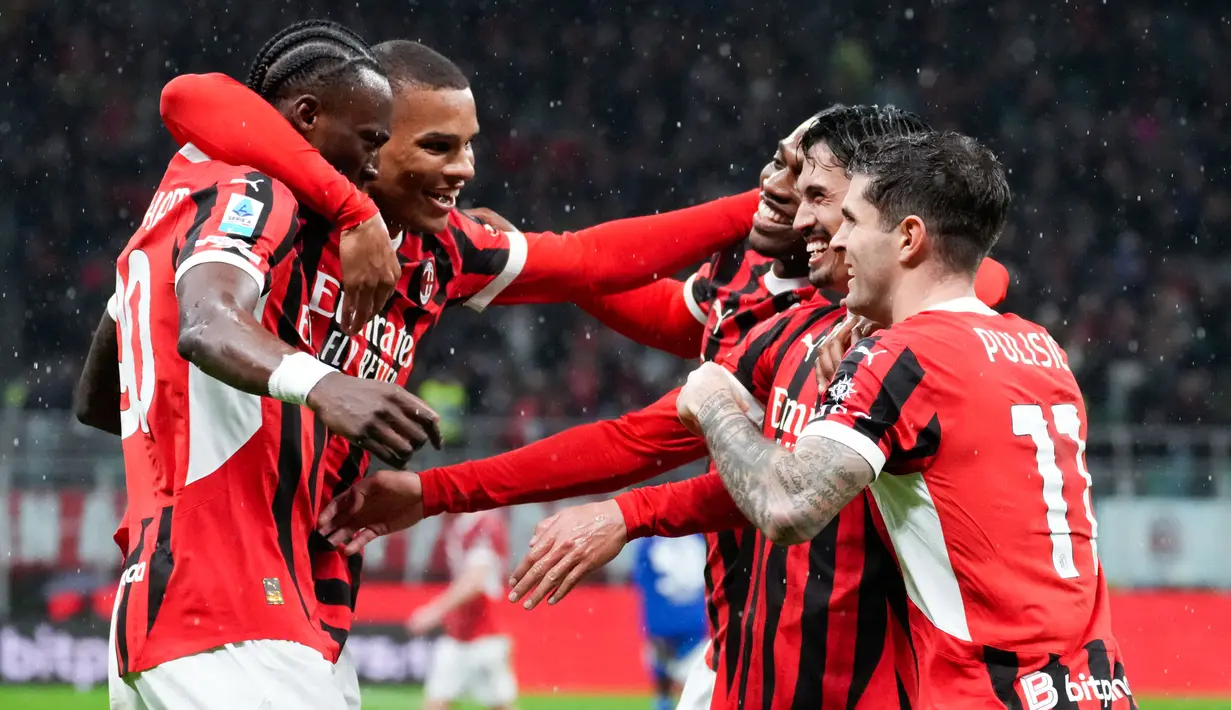 Berkat kemenangan ini, Milan naik ke peringkat ke-7 klasemen Serie A dengan 47 poin. Adapun Como berada di posisi ke-13 dengan koleksi 29 poin. (AP Photo/Antonio Calanni)