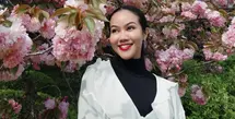 Momen indah tersebut pun ia abadikan dalam sebuah potret yang begitu memesona. [@yurayunita].