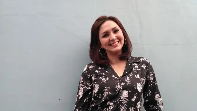 [Bintang] Donna Agnesia