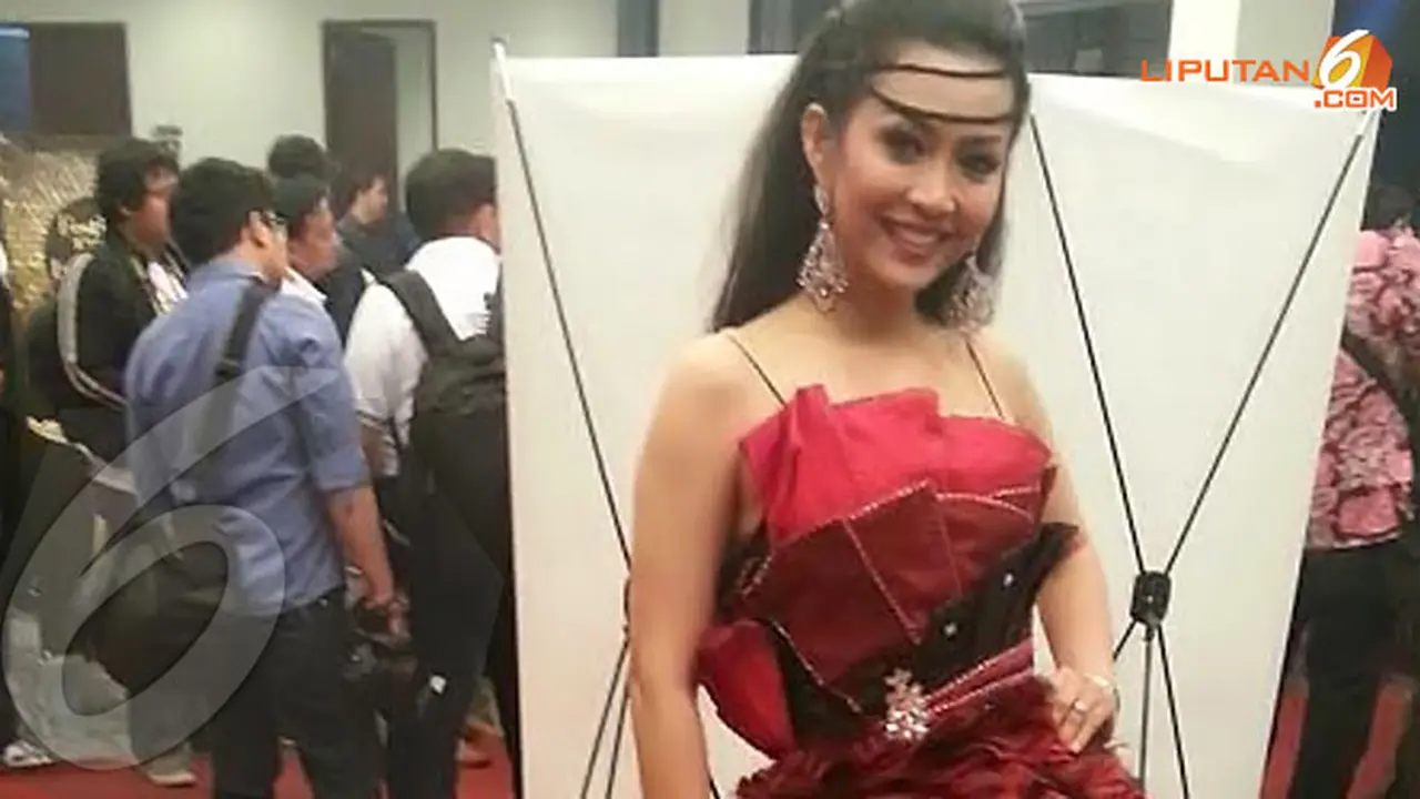 ratna-listy-131207c.jpg