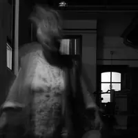 Sosok hantu wanita di hotel Stanley terlihat.