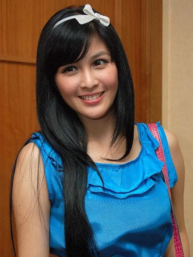 [Bintang] Sandra Dewi